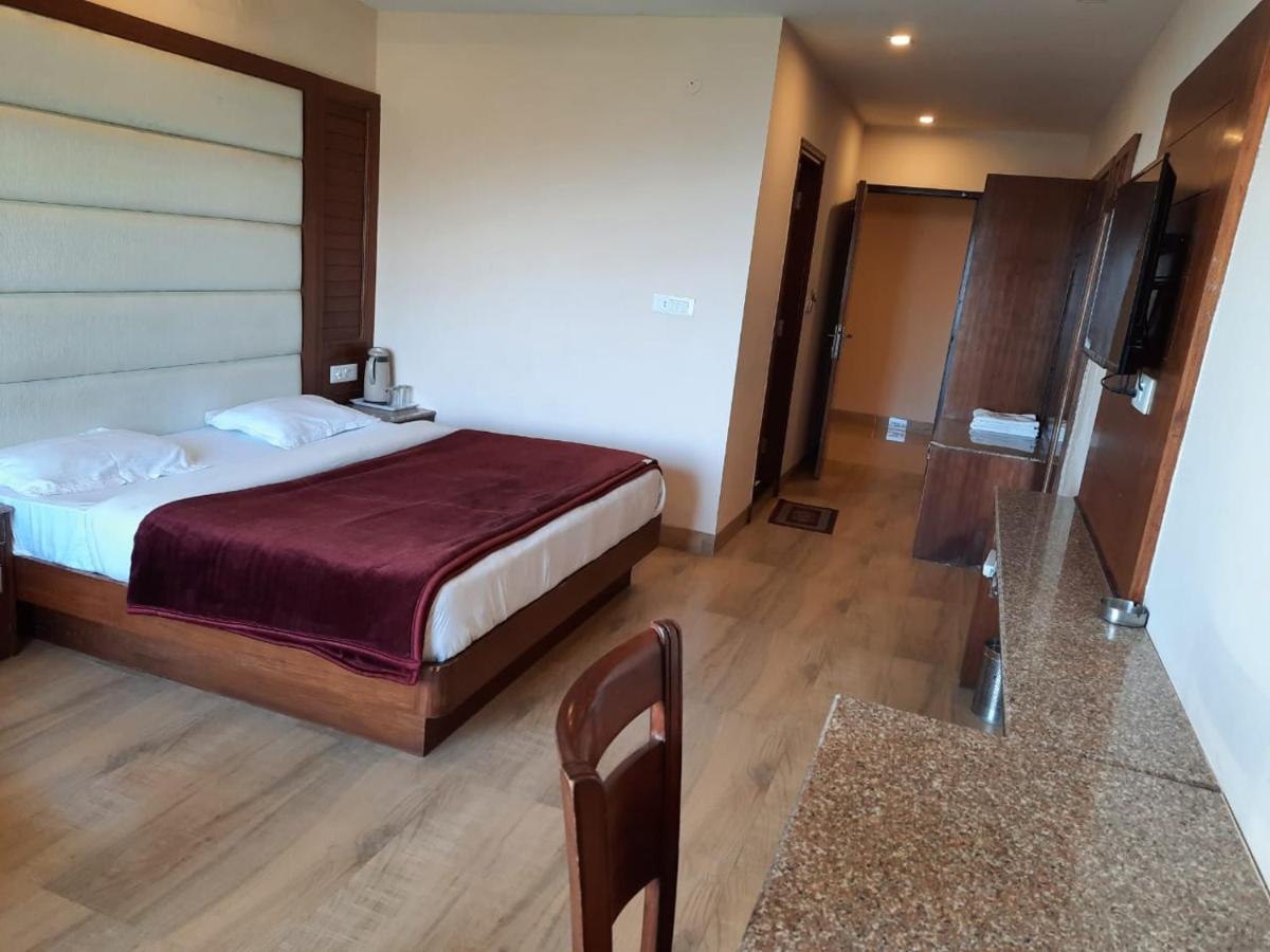 Hotel Basera موسوري المظهر الخارجي الصورة